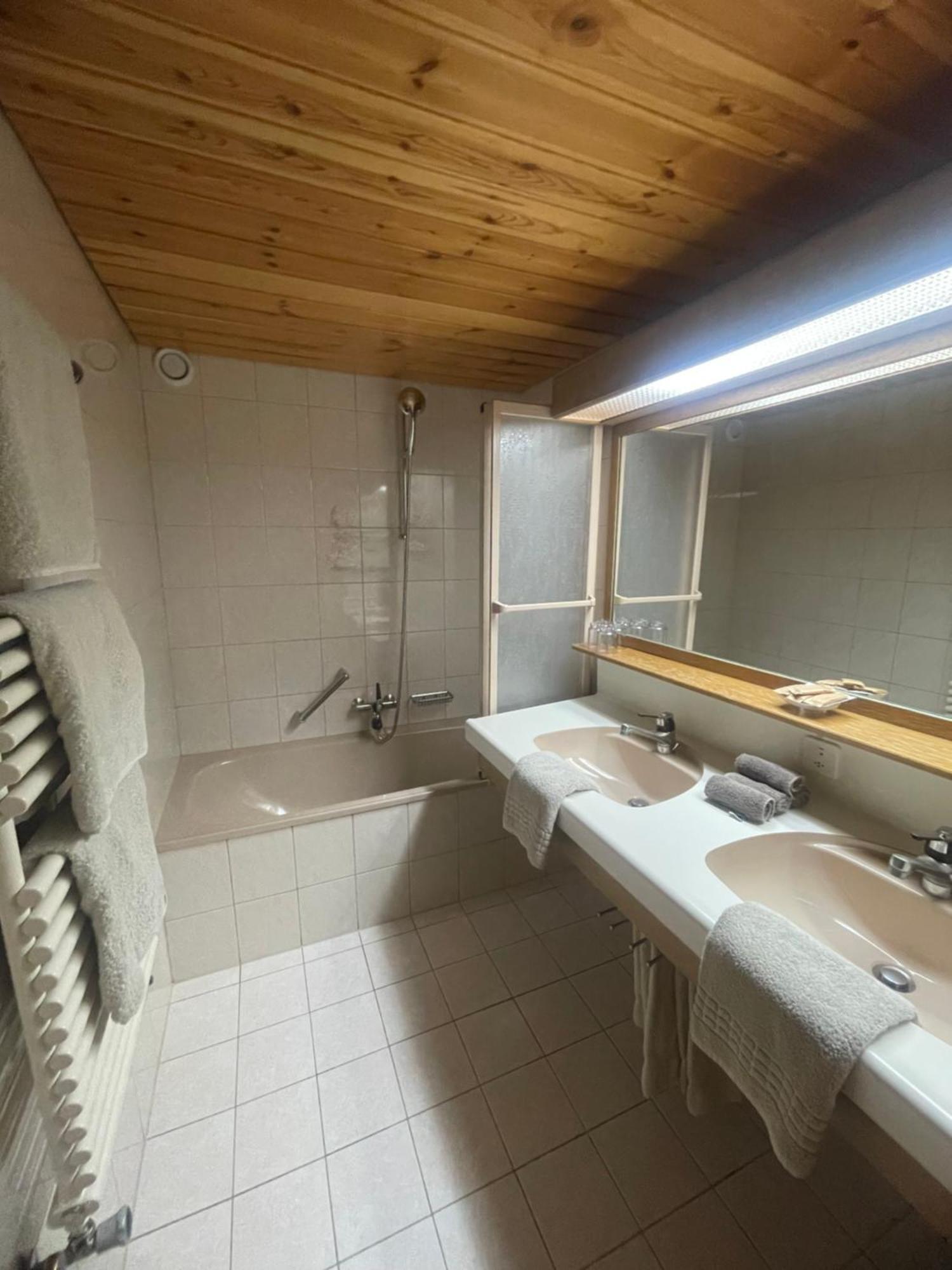 Hotel Edi Samnaun Luaran gambar