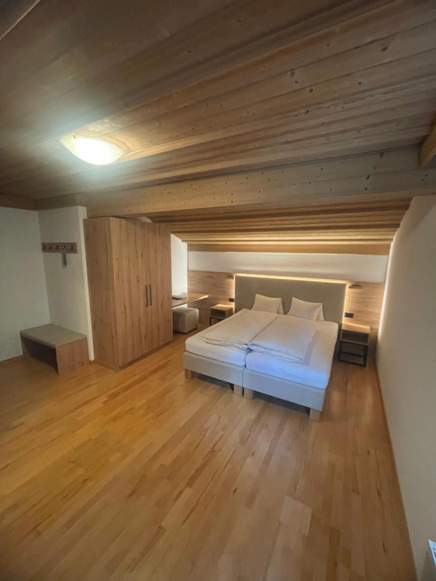 Hotel Edi Samnaun Luaran gambar