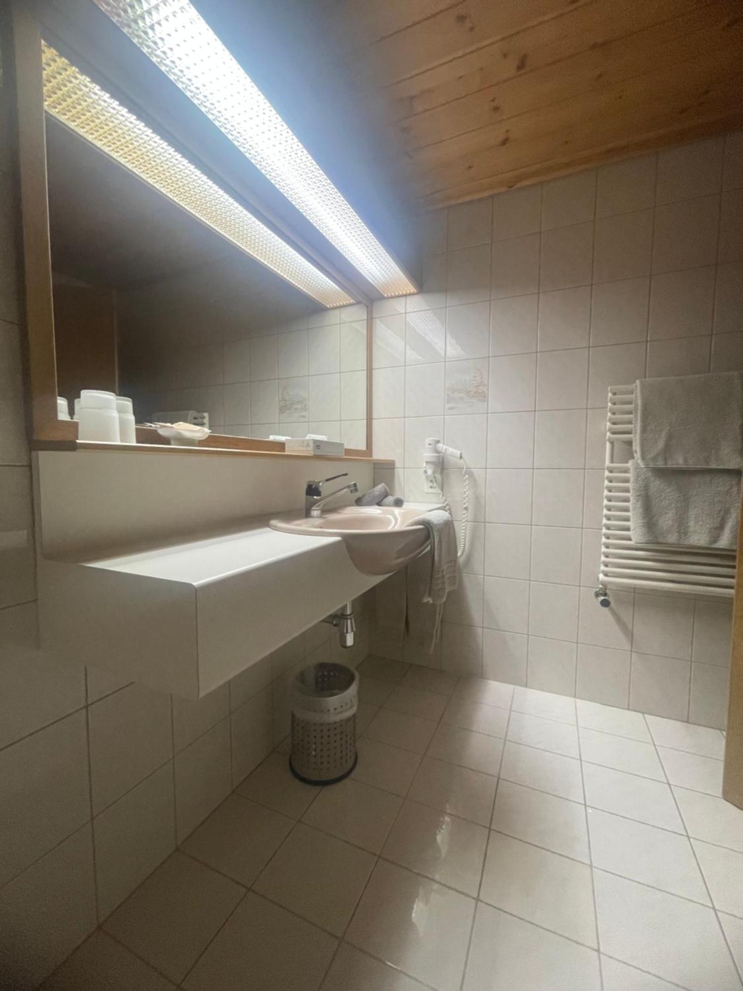 Hotel Edi Samnaun Luaran gambar